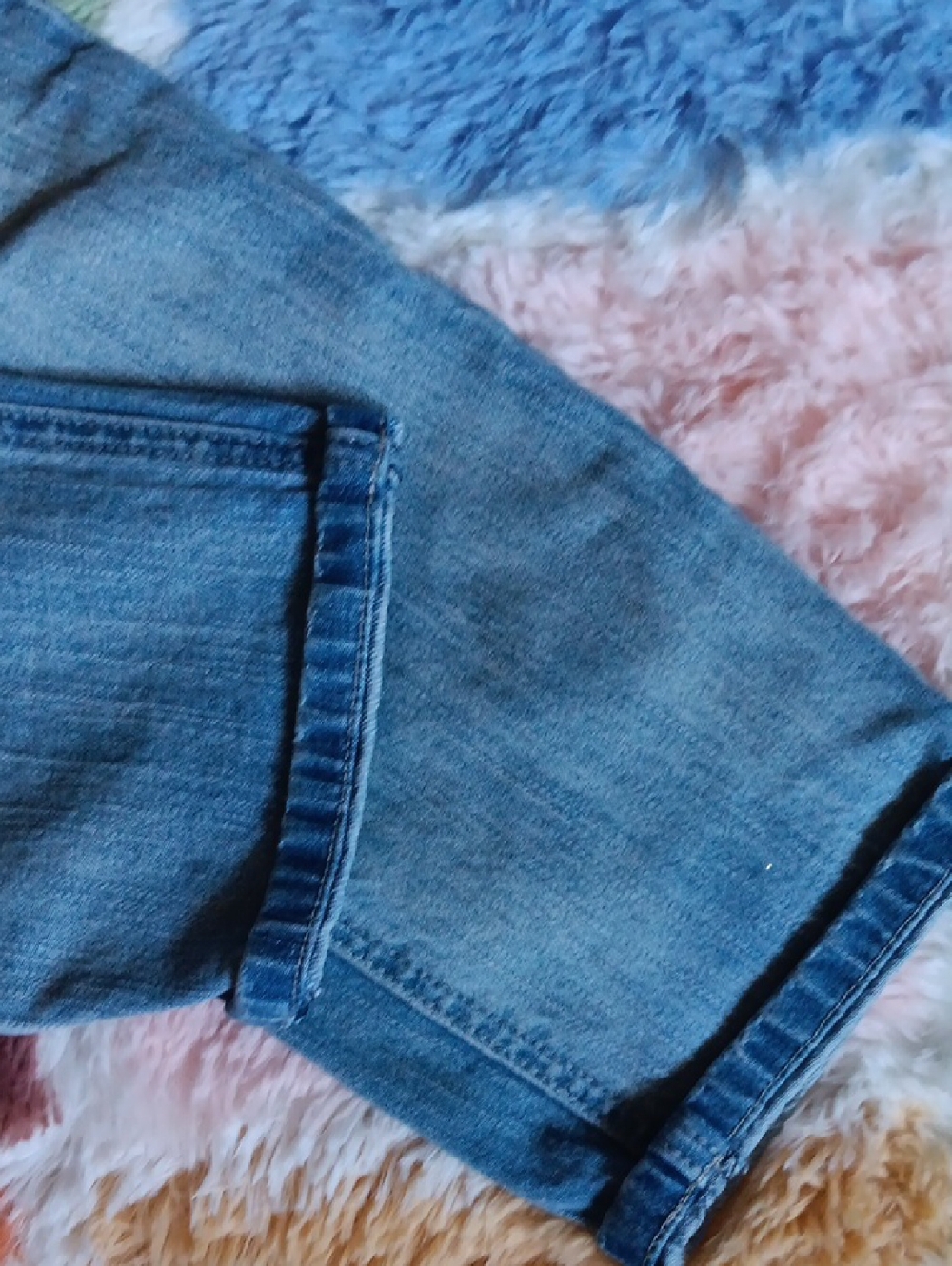 Numero Light Blue Distressed Women’s Jeans - Picture 3 of 9